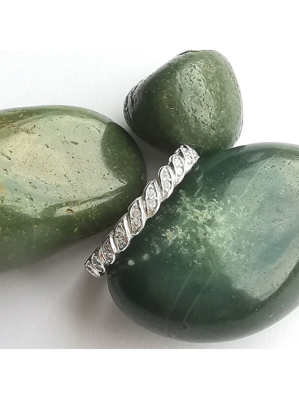 CZ Eternity Band Sterling Silver CZ ring size 7 🆕